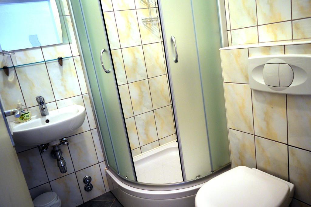 Permarinus Apartments Podstrana Phòng bức ảnh