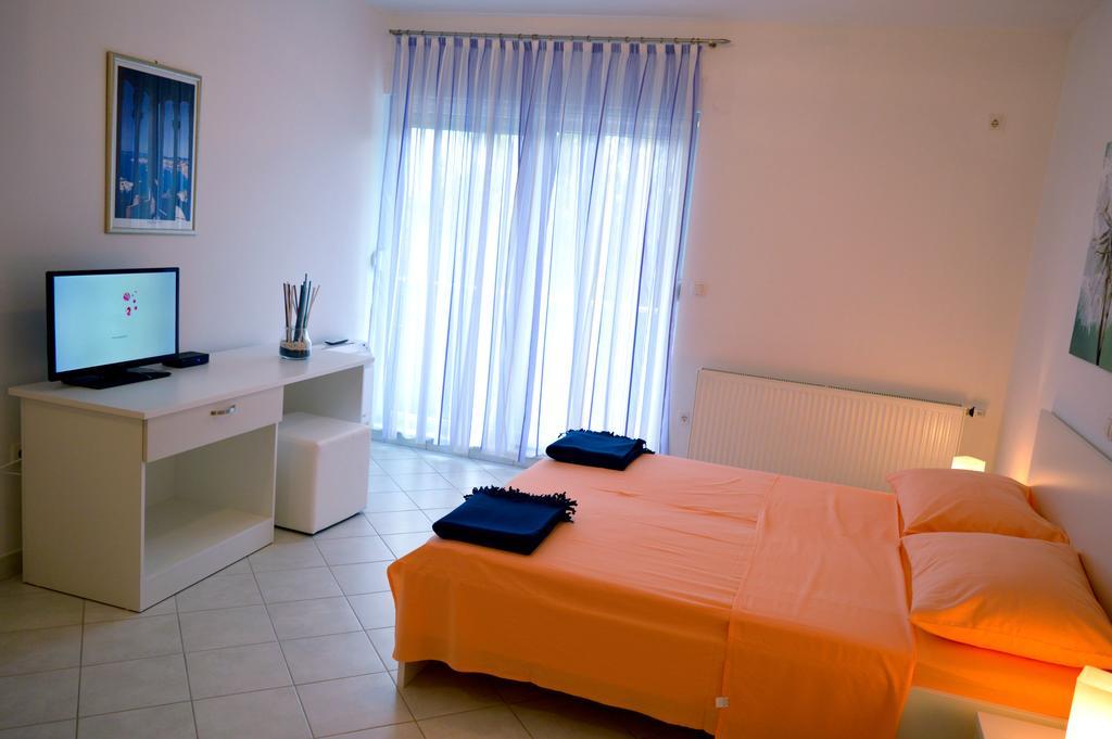 Permarinus Apartments Podstrana Phòng bức ảnh