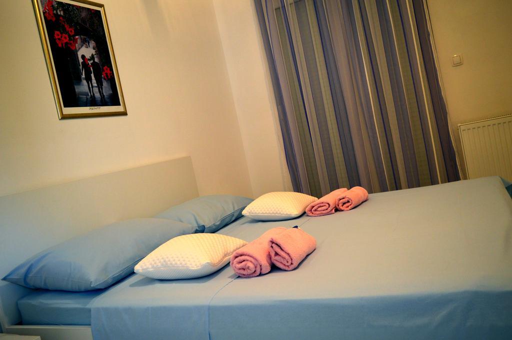 Permarinus Apartments Podstrana Phòng bức ảnh